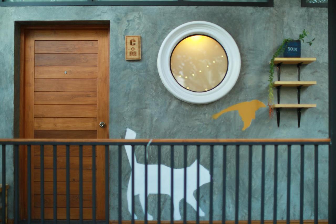 Yellow Pillow Village チエンマイ エクステリア 写真