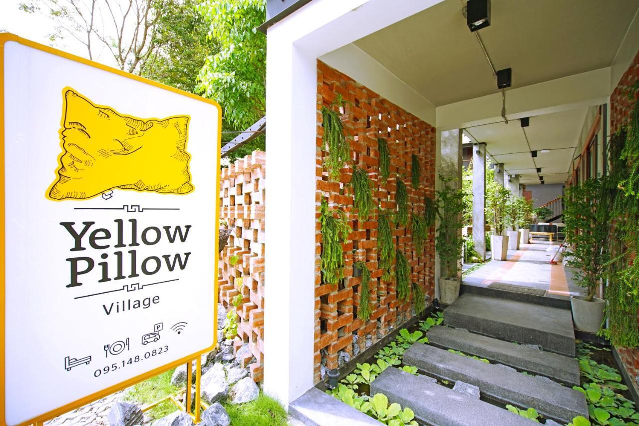Yellow Pillow Village チエンマイ エクステリア 写真